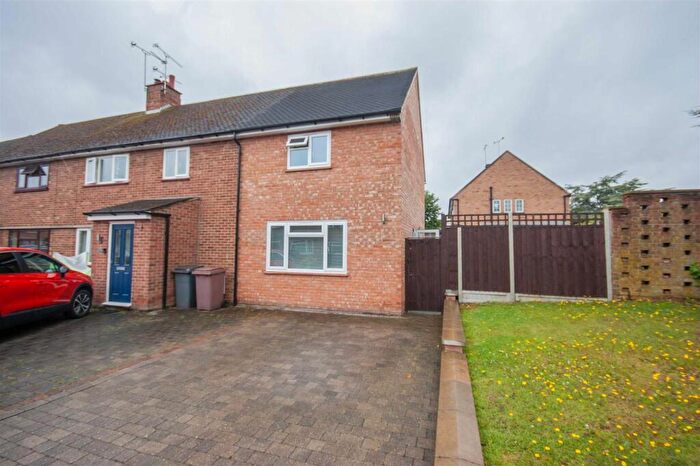 1 Bedroom Maisonette To Rent In Peel Road, Chelmsford, CM2