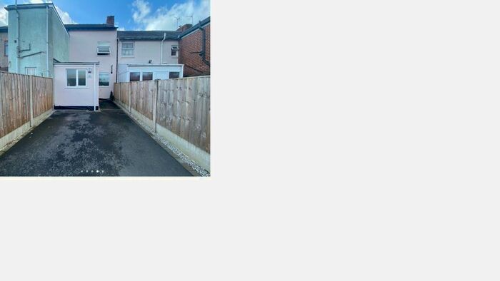 3 Bedroom Cottage To Rent In Brickyard, Stanley Common, DE7