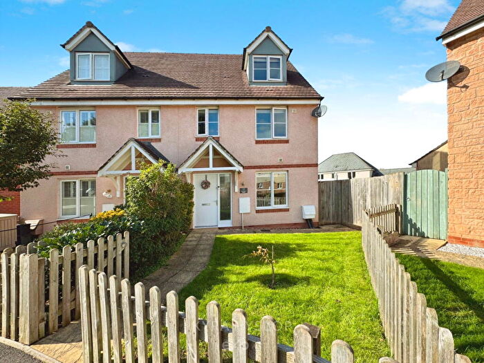 4 Bedroom Semi-Detached House For Sale In Barn Orchard, Cranbrook, Exeter, EX5