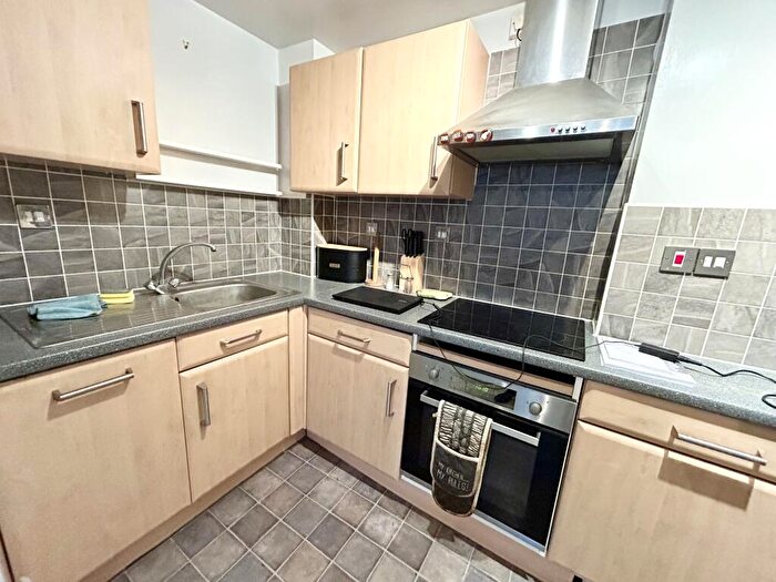 2 Bedroom Apartment To Rent In Blossom Court, Kettering, NN16