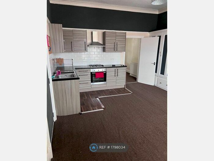 1 Bedroom Flat To Rent In Reads Avenue, Blackpool, FY1