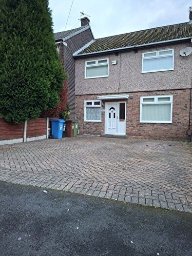 3 Bedroom End Terrace House To Rent In Tarvin Road, Cheadle, SK8