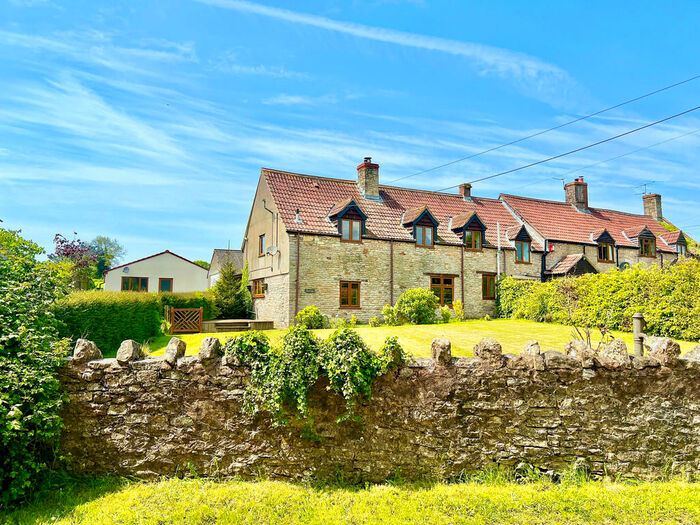 5 Bedroom End Of Terrace House For Sale In Regil, BS40