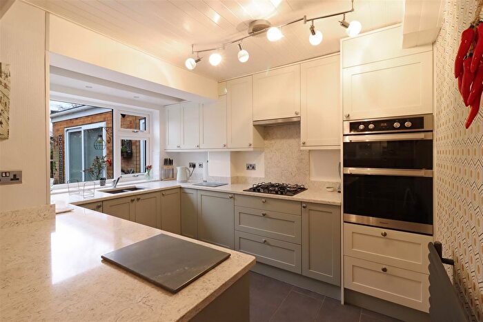 4 Bedroom Semi-Detached House For Sale In Lilac Grove, Glapwell, Chesterfield, S44