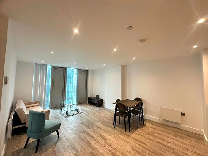 2 Bedroom Apartment To Rent In Blade, Silvercroft Street, Manchester, M15