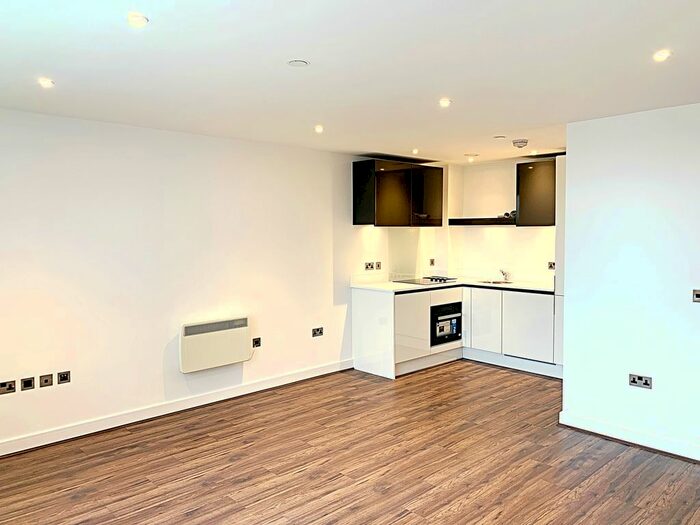 1 Bedroom Flat To Rent In Churchill Place, Churchill Way, Basingstoke, RG21