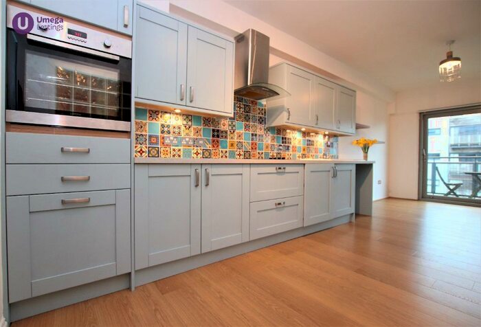 2 Bedroom Flat To Rent In Breadalbane Street, Bonnington, Edinburgh, EH6