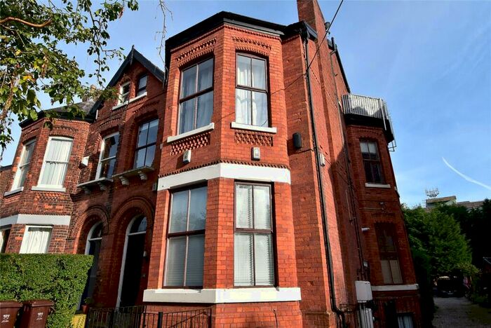 2 Bedroom Apartment To Rent In The Beeches, Didsbury, Manchester, M20