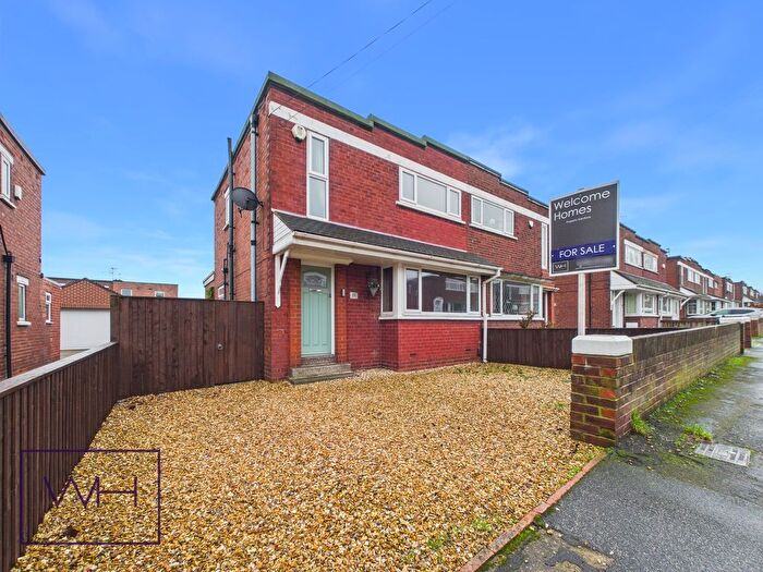 3 Bedroom Semi-Detached House For Sale In Stanley Road, Doncaster, DN5