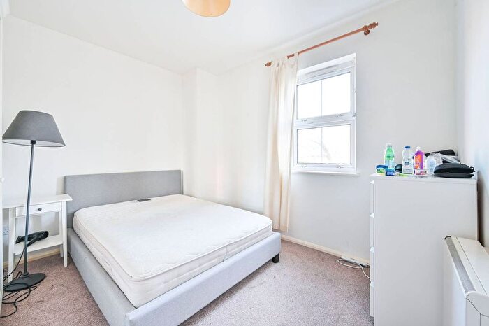 1 Bedroom Flat To Rent In Grange Road, Bermondsey, London, SE1