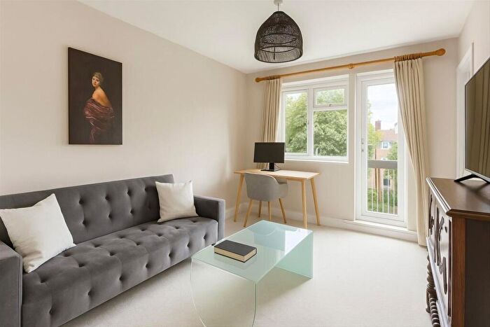 1 Bedroom Flat To Rent In Muswell Hill, London, N10