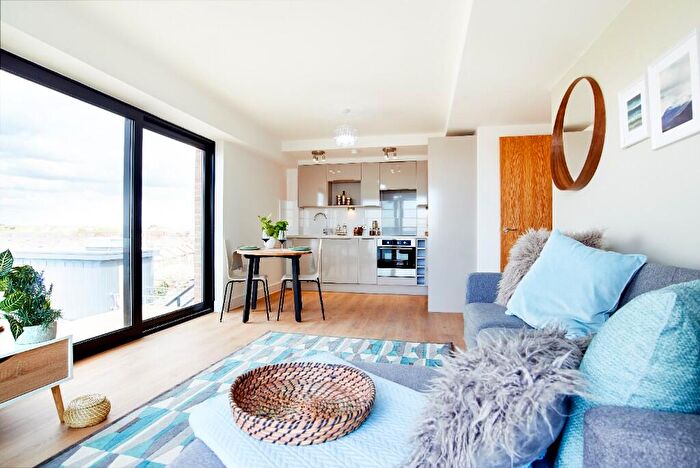 2 Bedroom Apartment To Rent In Princeton Place, Liverpool, Merseyside, L8