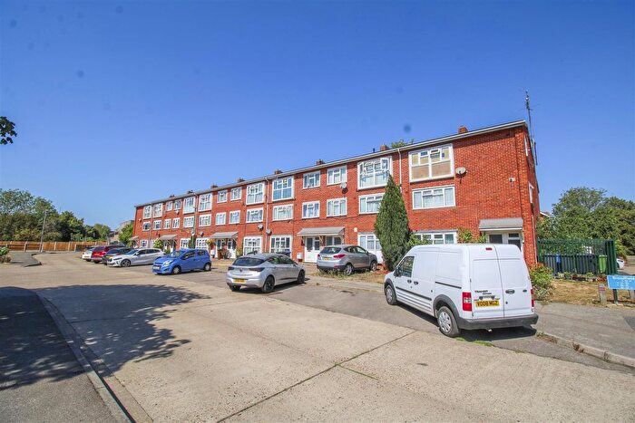1 Bedroom Flat To Rent In Broadfield, Harlow, CM20