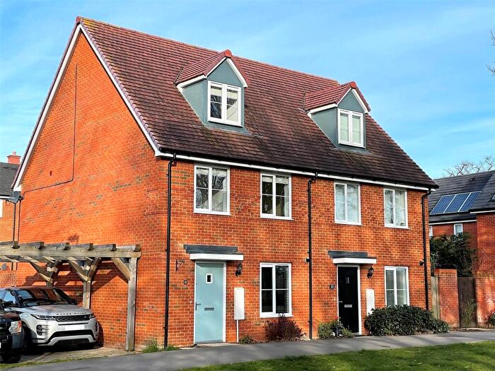 3 Bedroom Semi-Detached House To Rent In Jubilee Drive, Church Crookham, Fleet, Hampshire, GU52