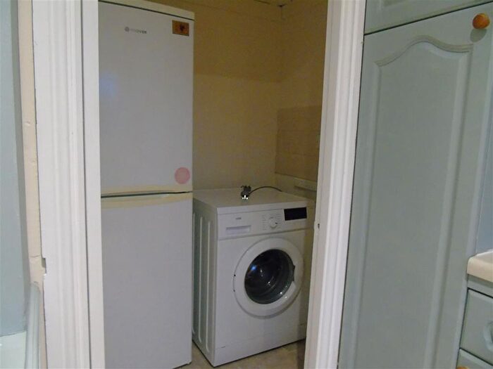 4 Bedroom Terraced House To Rent In Pipit Walk, Watermead, Aylesbury, HP19