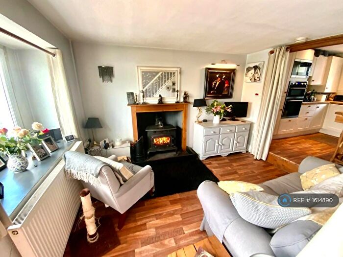 2 Bedroom Terraced House To Rent In Ffolt Cottages, Glanwydden, Llandudno Junction, LL31