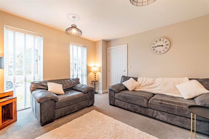 3 Bedroom Detached House For Sale In The Fallows, Blackburn, BB2