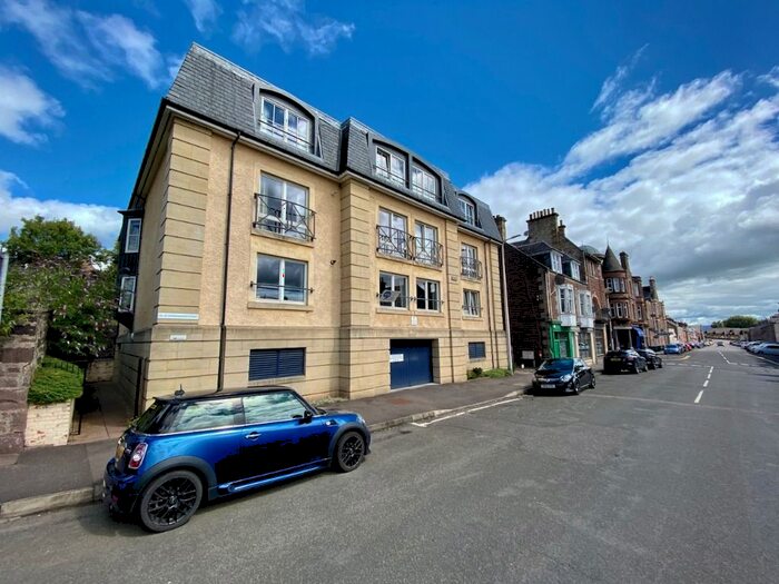 1 Bedroom Flat To Rent In Commissioner Street, Crieff, Perthshire, PH7