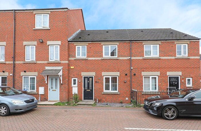 3 Bedroom Terraced House For Sale In Pollitt Close, Sheffield, S9