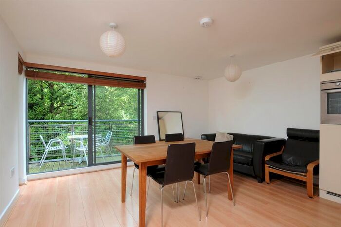 3 Bedroom Flat To Rent In Marston Road, Oxford, OX4