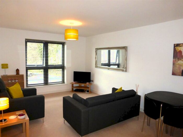 2 Bedroom Apartment To Rent In Bertram Way, Norwich, NR1