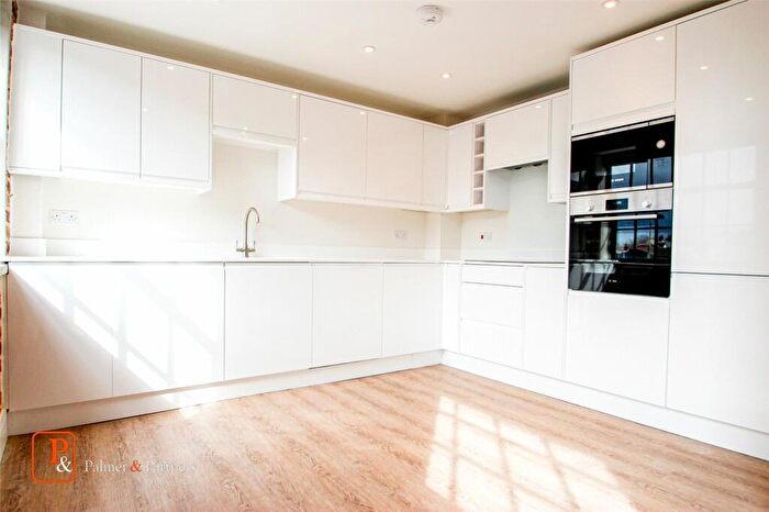 2 Bedroom Penthouse To Rent In Maponite Buildings, Hawkins Road, Colchester, Essex, CO2