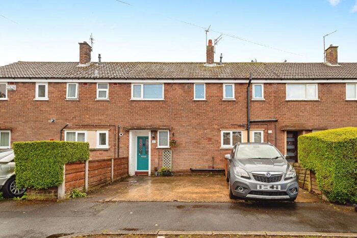 3 Bedroom Terraced House For Sale In Trent Close, Stockport, Greater Manchester, SK5