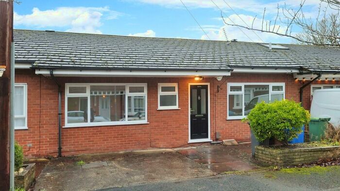 3 Bedroom Bungalow To Rent In Tintern Avenue, Manchester, Greater Manchester, M20