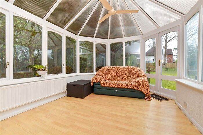 3 Bedroom Detached House For Sale In Burcott Road, Purley, Surrey, CR8