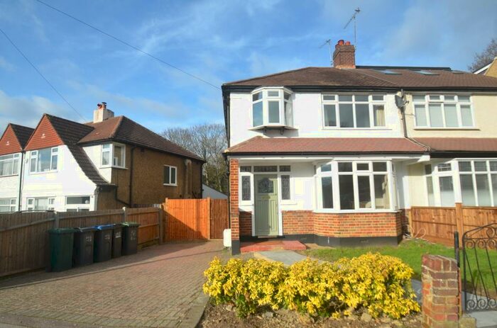 3 Bedroom Semi-Detached House To Rent In Greenview Avenue, Shirley, Croydon, CR0