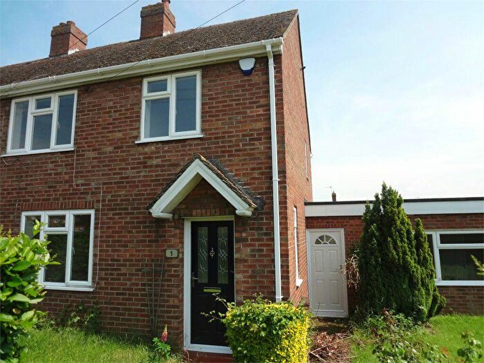 3 Bedroom Terraced House To Rent In Wingfield Avenue, Maulden, Bedfordshire, MK45