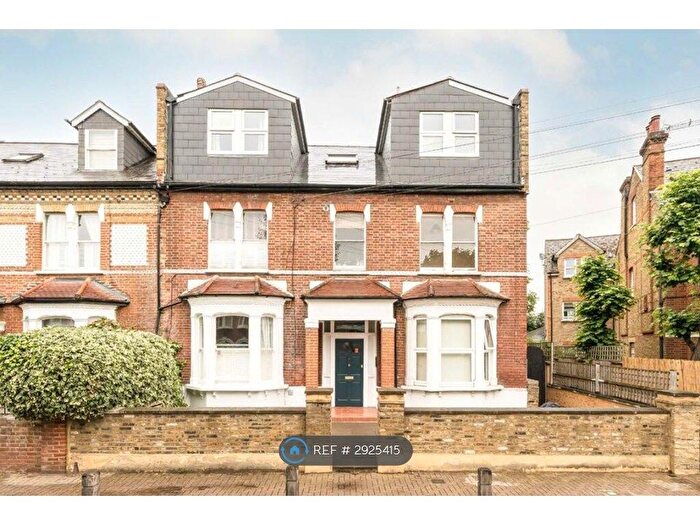 1 Bedroom Flat To Rent In Balham Park Road, London, SW12