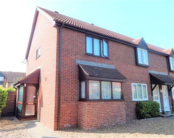 3 Bedroom Terraced House To Rent In Knights Manor Way, Dartford, DA1