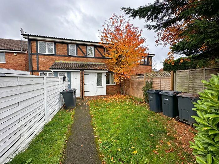 1 Bedroom Cluster House To Rent In Swan Mead, Luton, LU4