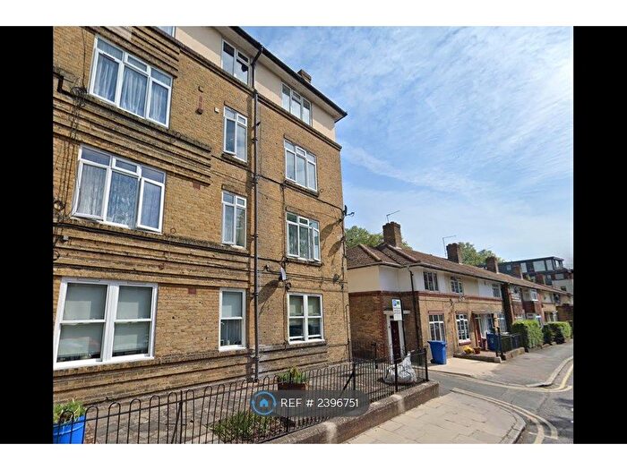 1 Bedroom Flat To Rent In Crosby Row, London, SE1