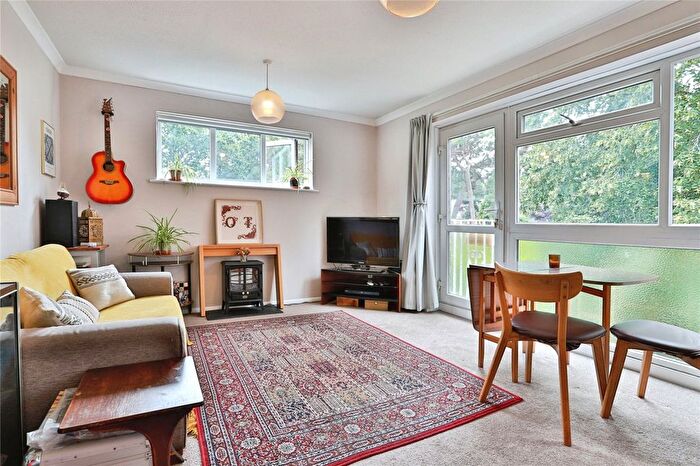 1 Bedroom Flat For Sale In Surrey Road, Poole, Dorset, BH12
