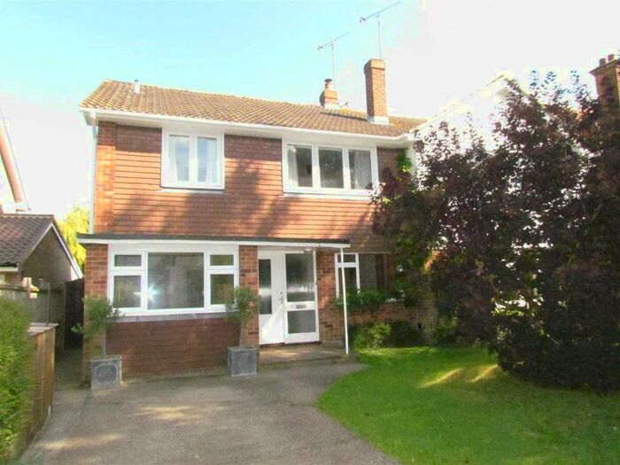 5 Bedroom Semi-Detached House To Rent In St. Augustines Road, Canterbury, CT1