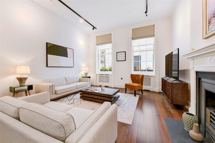 2 Bedroom Flat To Rent In Halkin Street, London, SW1X