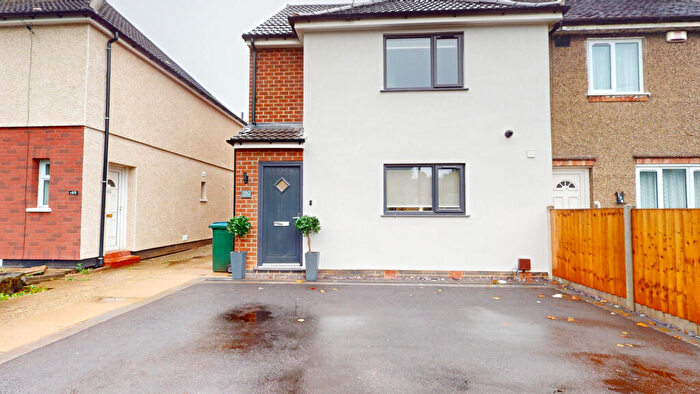 6 Bedroom End Of Terrace House To Rent In Charter Avenue, CV4