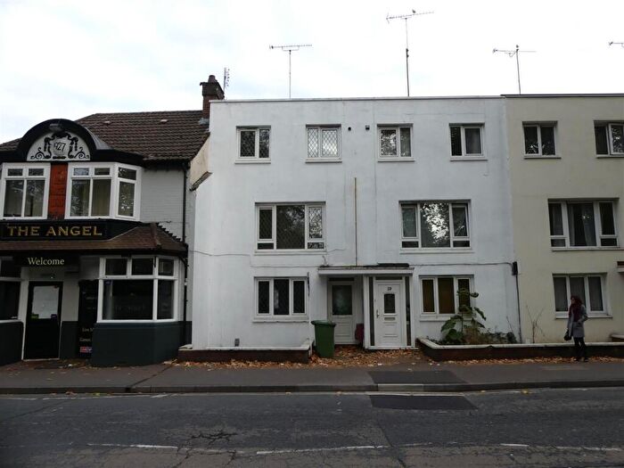 4 Bedroom Town House To Rent In Palmerston Road, Southampton, SO14
