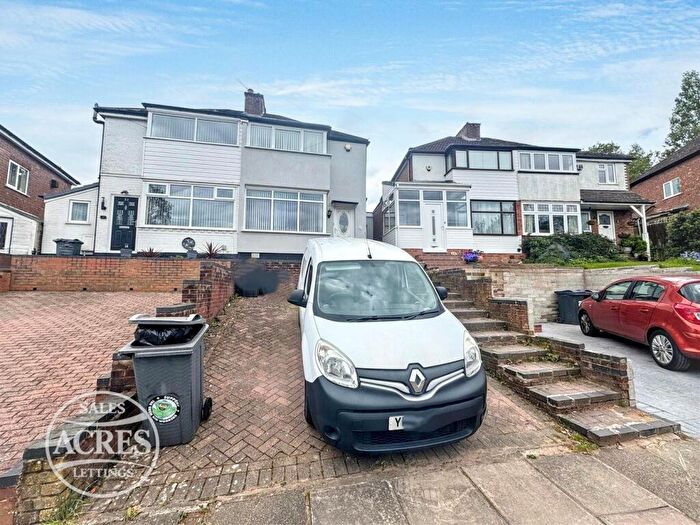3 Bedroom Semi Detached House For Sale In Perry Wood Road, Great Barr, Birmingham, B42