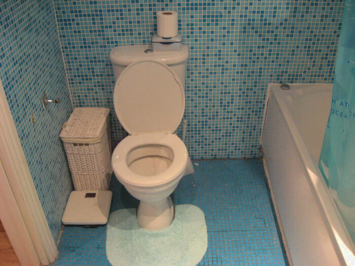 2 Bedroom House To Rent In Hyde Terrace, Leeds, LS2