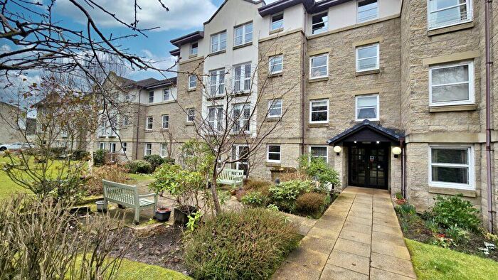 2 Bedroom Flat For Sale In Bishops Gate Bishopbriggs, G64
