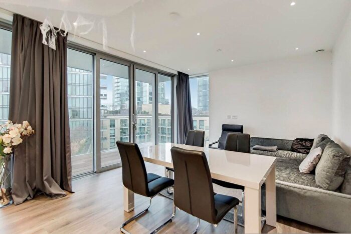 2 Bedroom Flat To Rent In Alie Street, Aldgate, London, E1