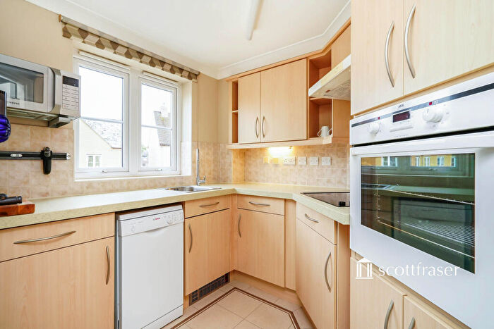 1 Bedroom Apartment To Rent In Otters Court, Priory Mill Lane, Witney, OX28