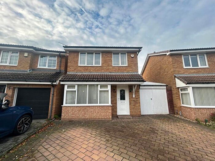3 Bedroom Property For Sale In Linacre Way, Darlington, DL1