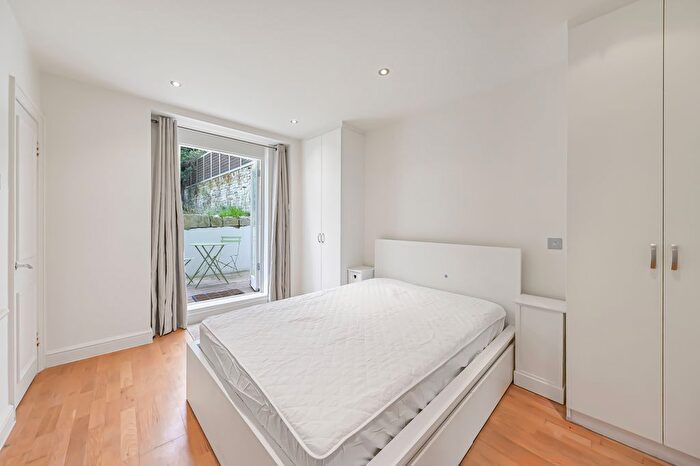 1 Bedroom Maisonette To Rent In Oakley Street, London, SW3