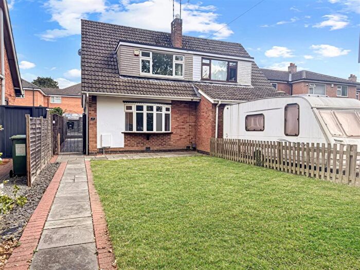 3 Bedroom Semi-Detached House To Rent In Brook Street, Whetstone, Leicester, LE8