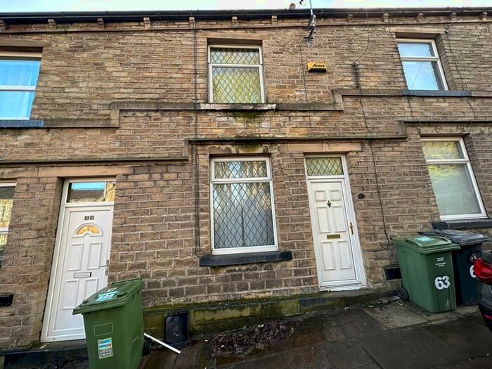 2 Bedroom Terraced House To Rent In Scar Lane, Milnsbridge, Huddersfield, HD3