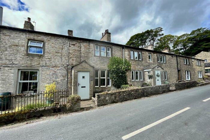 3 Bedroom Terraced House For Sale In The Fold, Lothersdale, Keighley, BD20